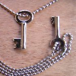 KPN Antique key pendant, nickel