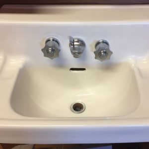 Standard Wall Hung sink with shelf back faucet in white