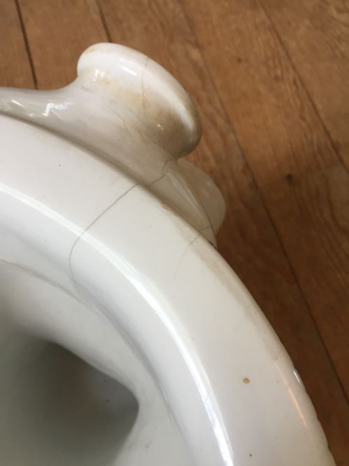 Thomas Twyford toilet bowl with cracks