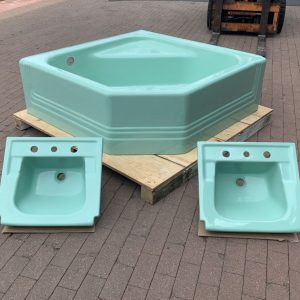 Standard Ming Green neo angle tub and tile-in sinks