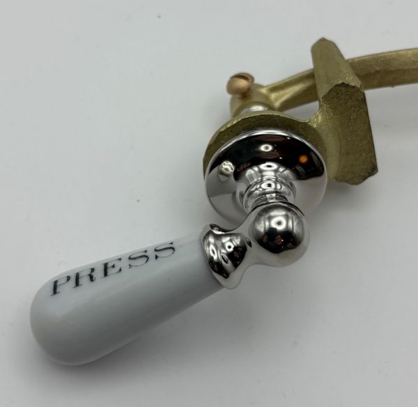 Restored vintage flush lever