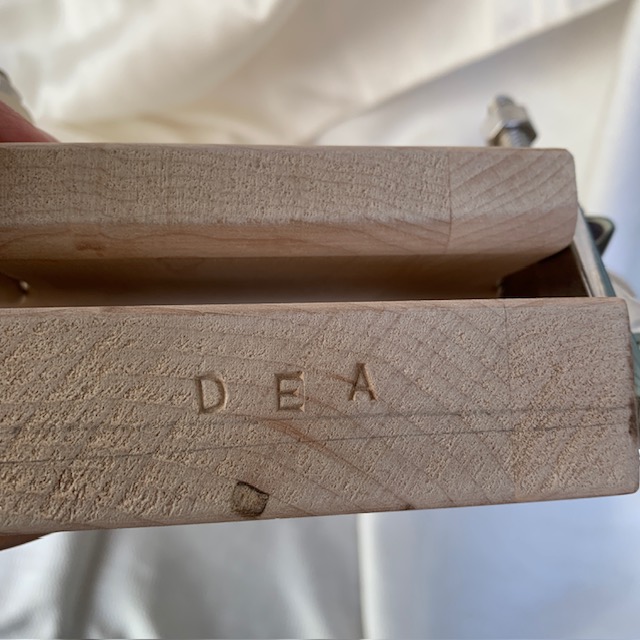 Unfinished Maple Pear-Shaped Toilet Seat - Image 5