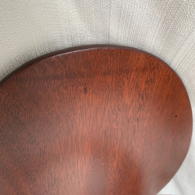 ound Front Mahogany Toilet Seat Rich Red Stain Barely B Grade showing stripe