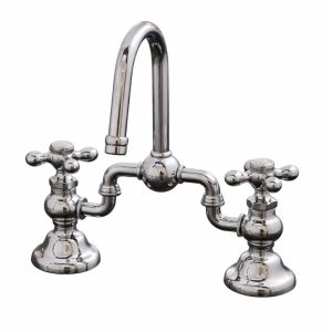Adjustable centers bridge faucet